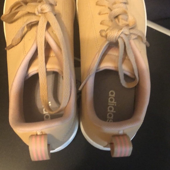 Adidas VS Advantage Clean Women's 9 Tennis Shoes ART F34441 - Picture 2 of 4